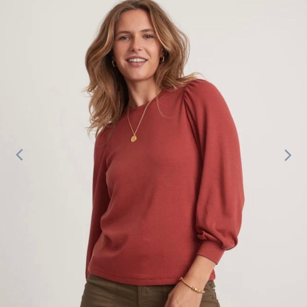 Marine Layer Lexi Ribbed Puff Sleeve Top in Barn Red Size XSmall